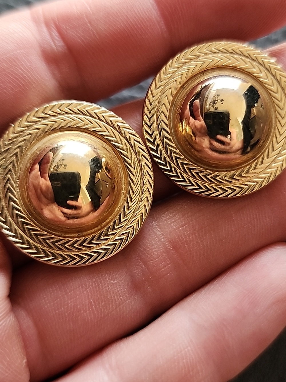 Vintage Gold Tone Clip-On Earrings